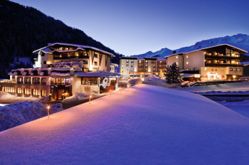 Im Mein Almhof befindet sich die Skischule Interski.