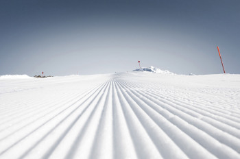 In den 43 Allgäuer Skigebieten erwarten dich perfekt präparierte Pisten.