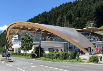 Die neue Talstation des neuen areitXpress auf der Schmitten in Zell am See-Kaprun.