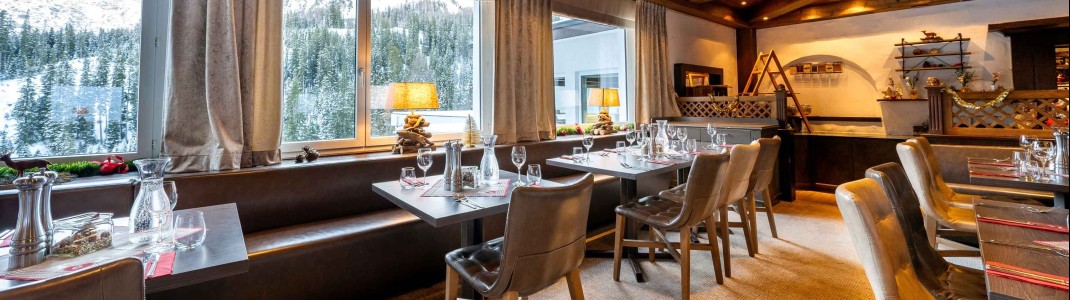 Der Arosa Alpine Club bietet Komfort und Abenteuer in den Schweizer Alpen.