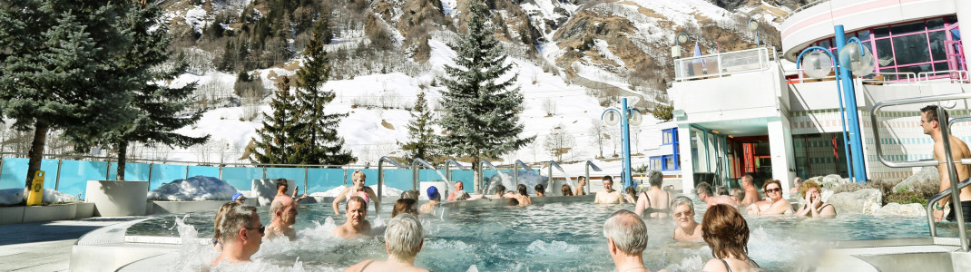 Skigenuss und Thermenvielfalt - dafür ist das Schweizer Leukerbad bekannt.