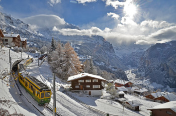 A narrow-gauge railway takes you from Lauterbrunnen to Wengen.