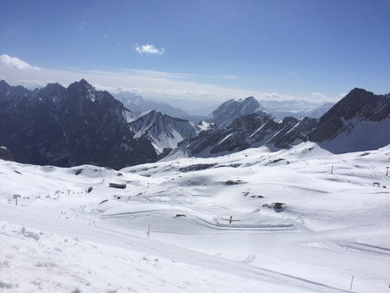 Die Skisaison auf der Zugspitze sollte am 13.11. starten.