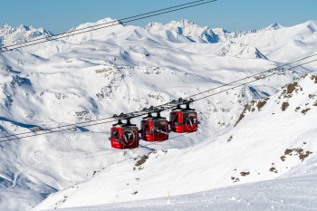 Masks are mandatory in closed cable cars in France.