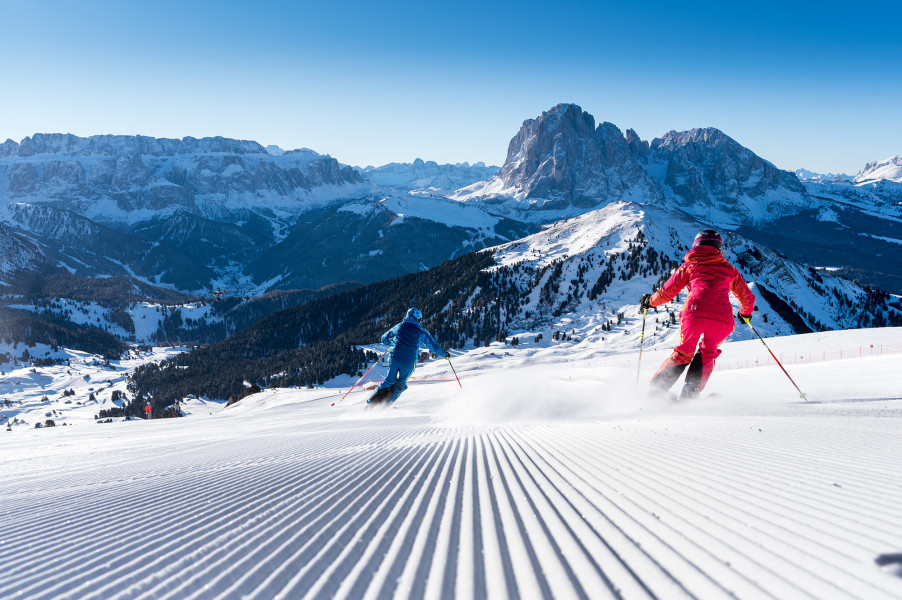 Traumhafte Pisten und das eindrucksvolle Dolomiten-Panorama - das ist Skifahren in Gröden.