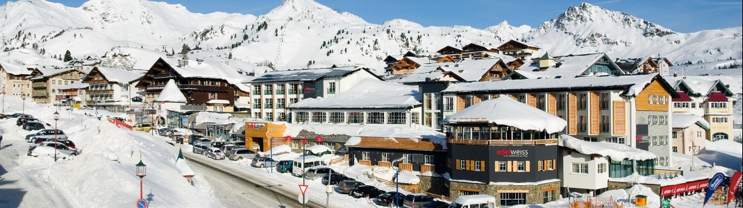 Das Edelweiss Hotel liegt mitten in Obertauern.