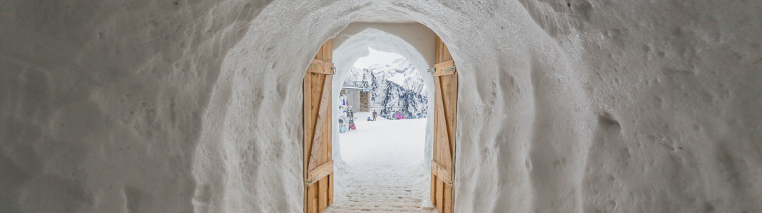 Die White Lounge am Ahorn beeindruckt in Form eines Iglus und ermöglicht so ungewöhnliche Perspektiven.