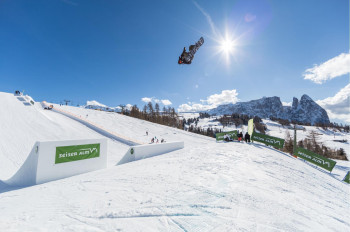 Auf der Seiser Alm finden Freestyler den besten Snowpark Italiens.