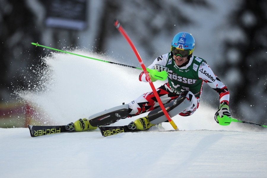 Bumps and edges pose serious challenges to the slalom athletes.