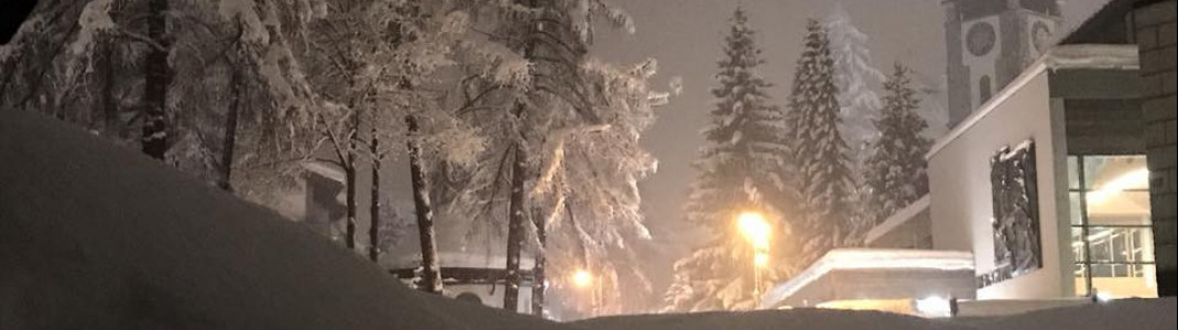 Zermatt ist seit Montagabend von der Außenwelt abgeschnitten.