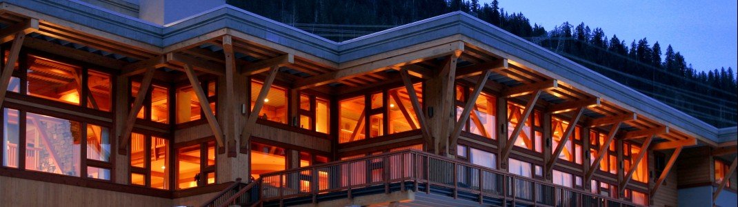 Monashee Lodge