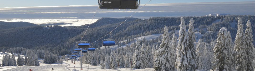 Mit der Zeigerbahn kommen Wintersportler bequem die Piste hinauf.