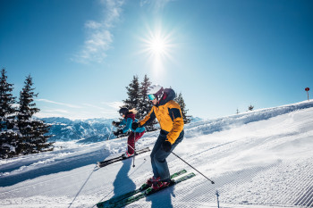 Mit der Ski ALPIN CARD warten rund um Kaprun mehr als 400 Pistenkilometer darauf entdeckt zu werden.