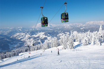 In den Kabinen der alten Flying Mozart Gondelbahn gab es nur Stehplätze.