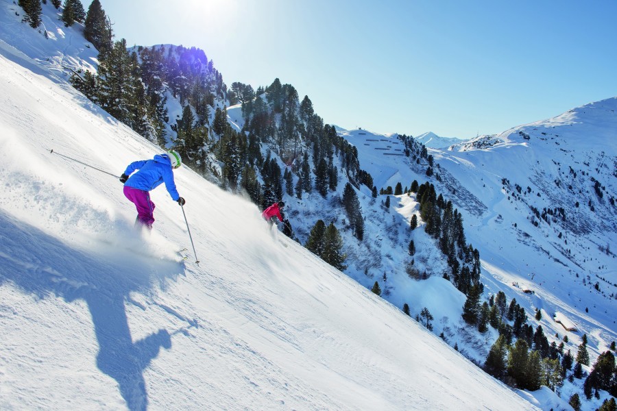 Auf der legendären Harakiri stellen passionierte Skifahrer ihren Mut unter Beweis.