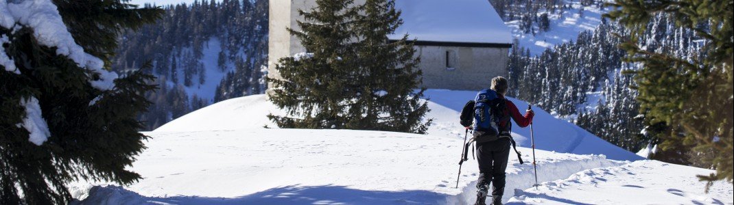 Schneeschuhwanderungen machen im autofreien Wandergebiet auf dem Vigiljoch besonders viel Spaß.