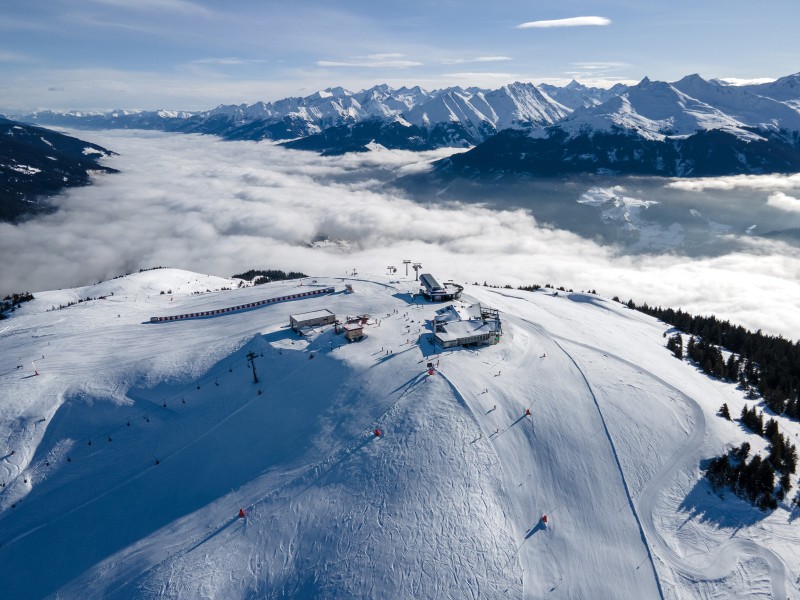 Panoramablick auf die Resterhöhe im Skigebiet Kitzbüheler Alpen