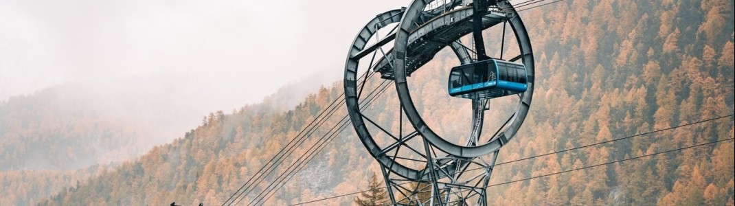 Spektakulär schwebt die neue Pendelbahn über Zermatt.