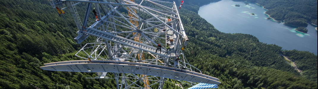 Architektonische Meisterleistung am malerischen Eibsee: Die neue Stahlstütze ist mit 127 Metern die höchste der Welt.