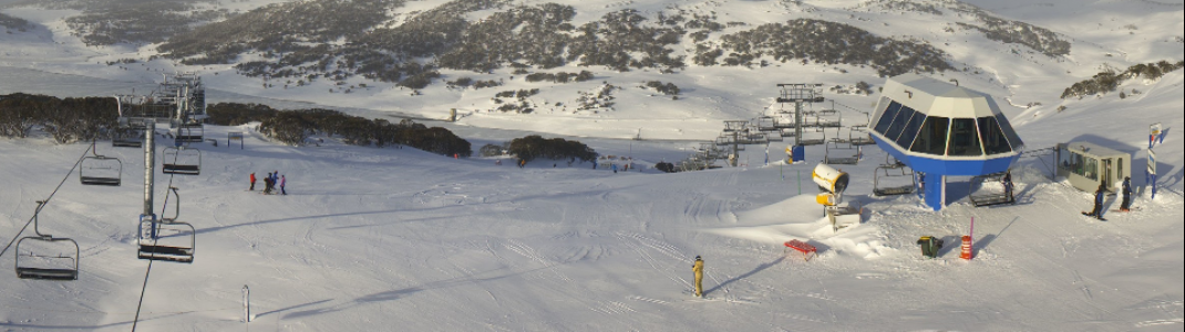 Seit Ende Juli haben die Skigebiete im Bundesstaat Victoria wieder geöffnet, wie hier in Falls Creek. Dafür sind nun die Resorts in New South Wales geschlossen.