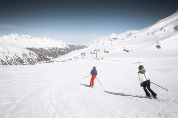 Breite Pisten oberhalb der Baumgrenze prägen das Skigebiet Obergurgl-Hochgurgl.