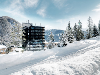 Ski In - Ski Out: Das Gradonna****S Mountain Resort befindet sich direkt an der Kalser Talabfahrt.