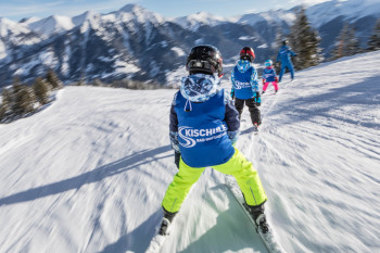Kleine Pistenflöhe sind im Skigebiet Dorfgastein bestens aufgehoben.
