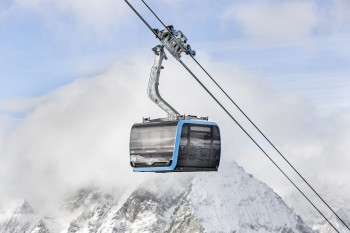 Der Bau der neuen 3S-Bahn als ganzjährige Seilbahnverbindung zwischen Cervinia und Zermatt hat die Bergbahnen auf die Idee zur länderübergreifenden Abfahrt gebracht.