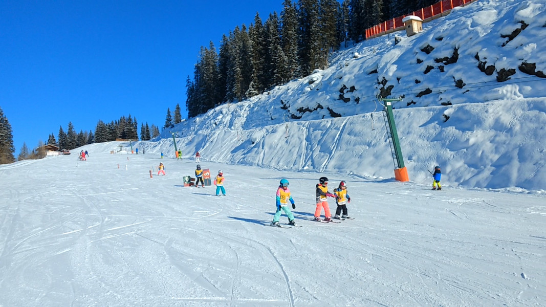 Skikurse werden auf maximal 10 Personen begrenzt.