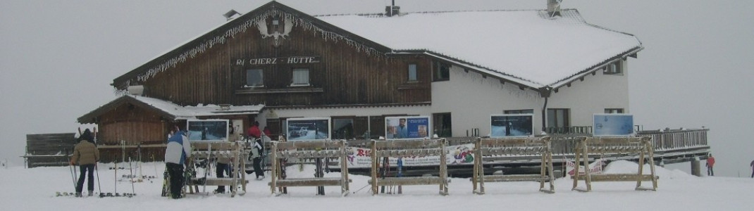 There are few other ski resorts which provide so many mountain huts and restaurants for their guests!