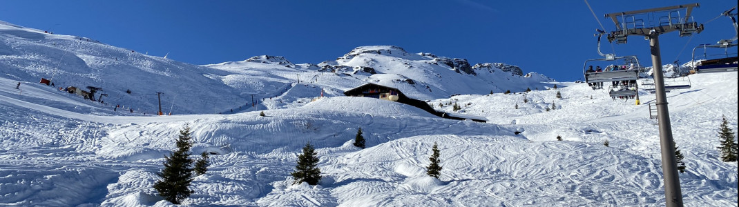 Traced powder at the Schlosshochalm lift