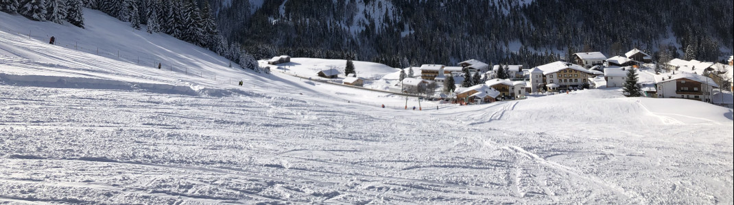 The slopes lead you from Bichlbach to Berwang and to Rinnen.