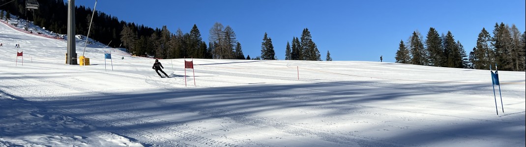 The slalom course with self-timer is fun not only for children.