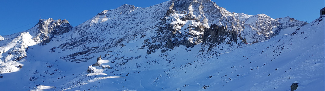 The high altitude make Corvatsch a snow sure ski area.