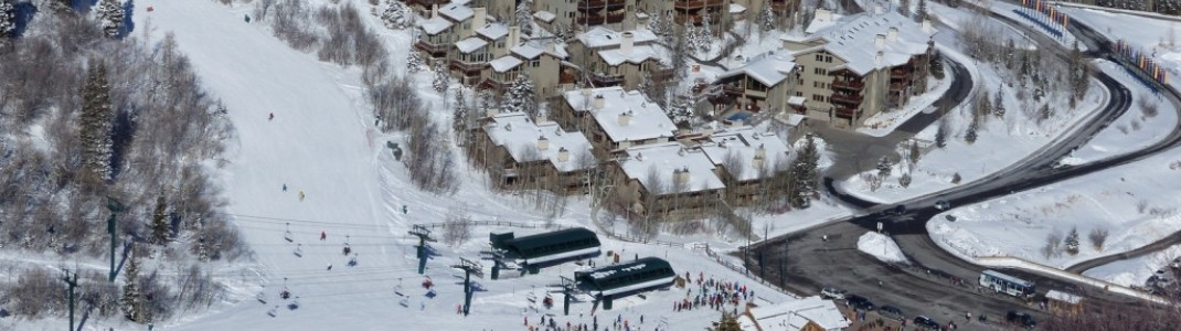 Ski school at the Snow Park Lodge