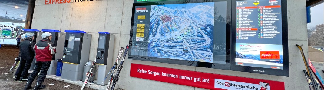 At the base station you can also buy and return ski passes at the ticket machine.