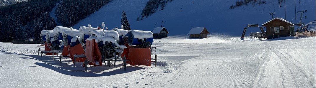 90 percent of the slopes can be covered with artificial snow.