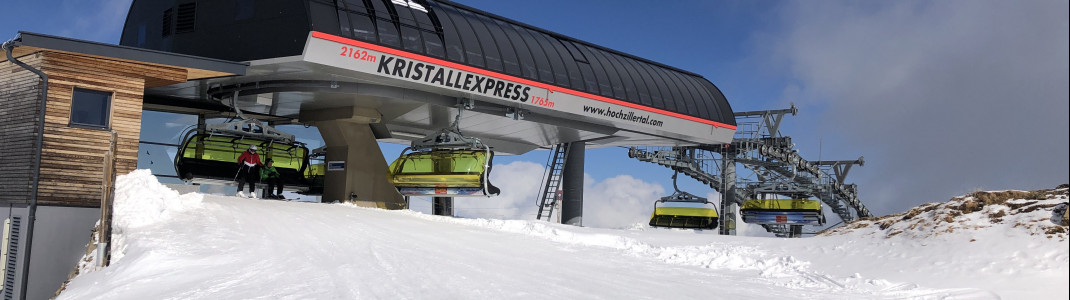 Most of the chairlifts are equipped with weather protection hoods and partly also with seat heating.