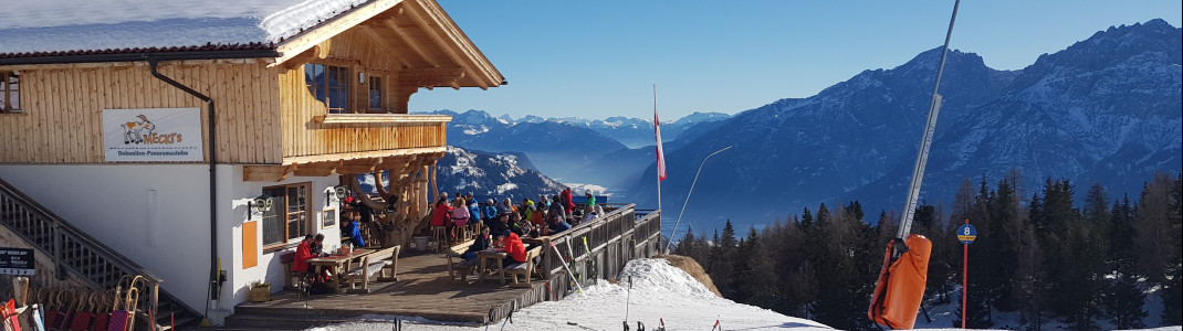 Mecki's Dolomiten Panoramastubn at Zettersfeld Faschingalm slope