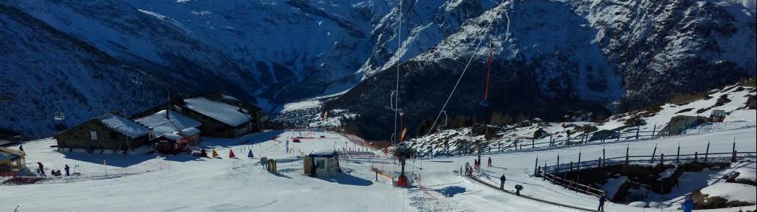 Button lift, conveyor belt, practice and kids areas at Kreuzboden.