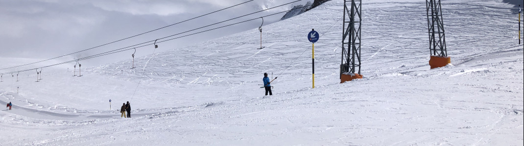 Especially the Tiefenbach Glacier offers wide, blue slopes.