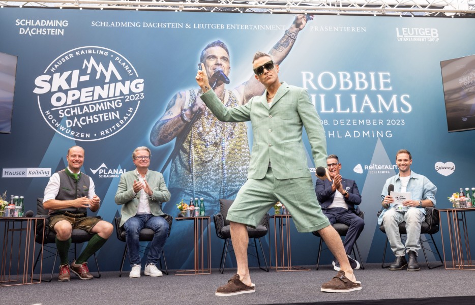 Robbie Williams will perform at the Planai Stadium on December 7 and 8.