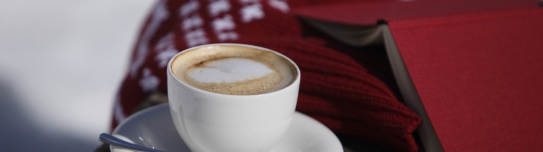 Vormittags Skipiste, nachmittags Cappuccino im Straßencafé, das ist Meran.