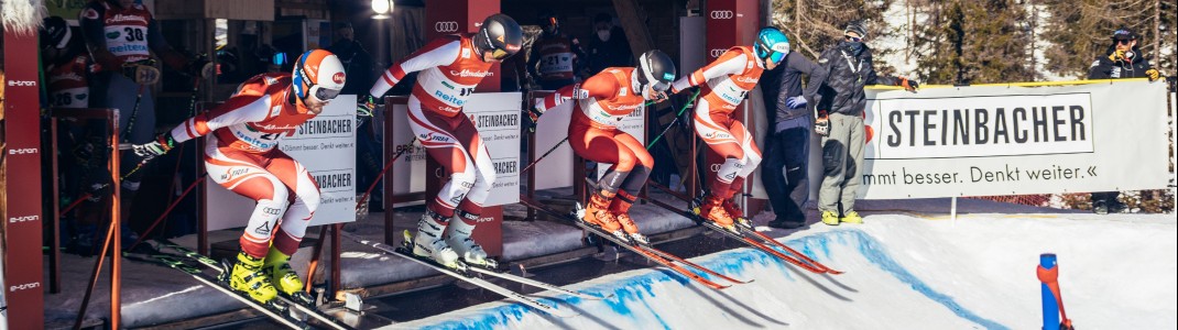 Beim Skicross starten alle Teilnehmer gleichzeitig auf die Strecke.