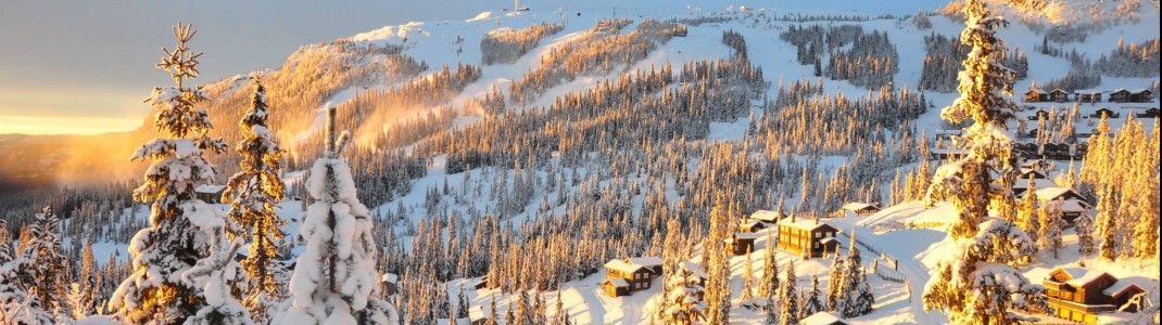 Sechs Weltcuprennen werden im tief verschneiten Kvitfjell heuer ausgetragen.