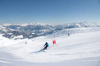 Im Rennparadies Unterberg gibt es drei permanente Riesentorlaufstrecken.