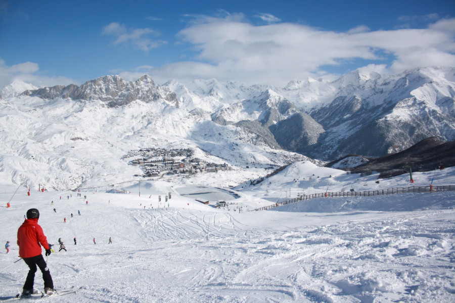 Die Alternative Zu Den Alpen Skifahren In Den Pyrenaen Skigebiete Test Magazin