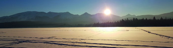 Sonnenuntergang am Pyramid Lake im Jasper-Nationalpark