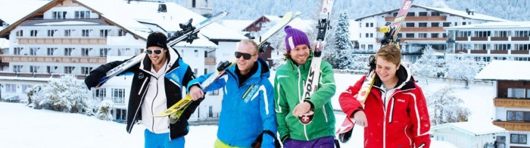 Direkt am Ort Hinterthiersee liegen die Skipisten des Skigebiets Tirolina.