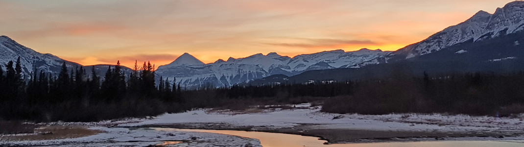 The beautiful panorama at Jasper National Park.